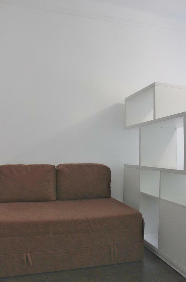 Apartment по вулиці голубовича 42 біля вокзалу комфортна повноцінна стильна Lviv